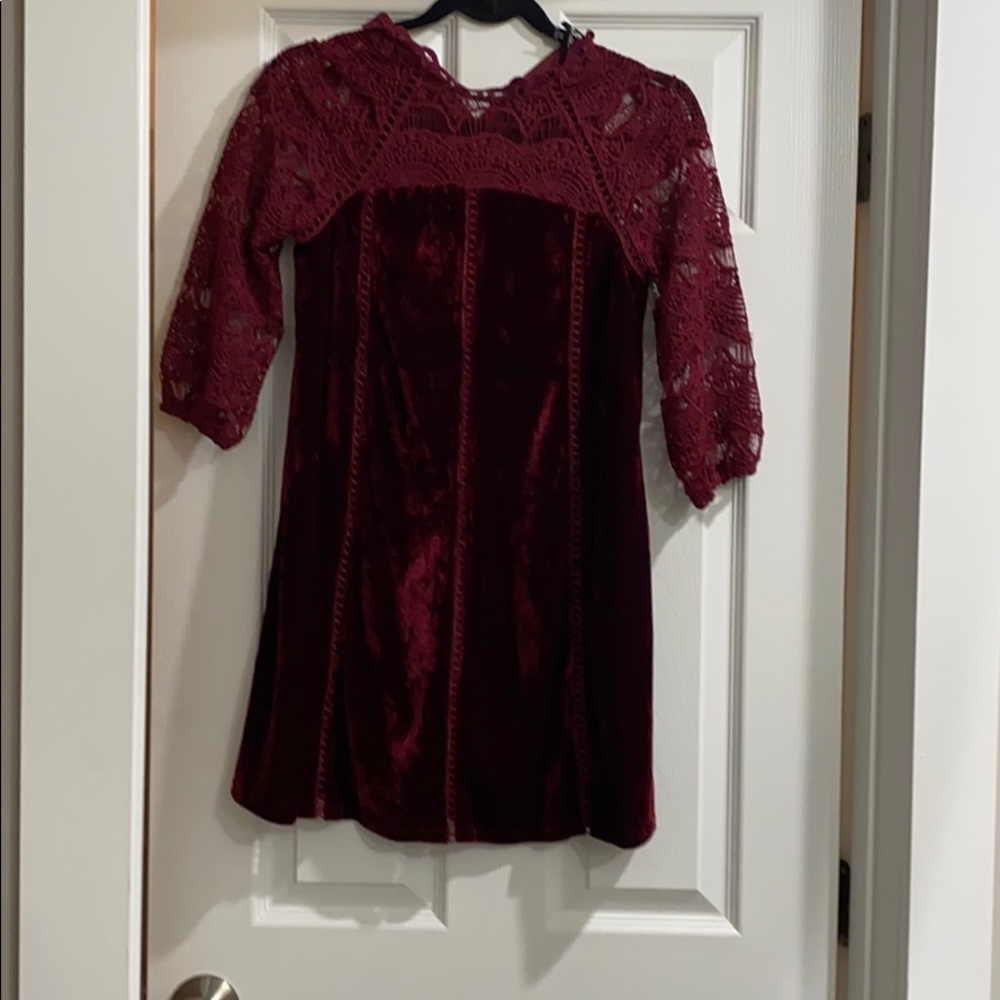 Velvet & lace dress